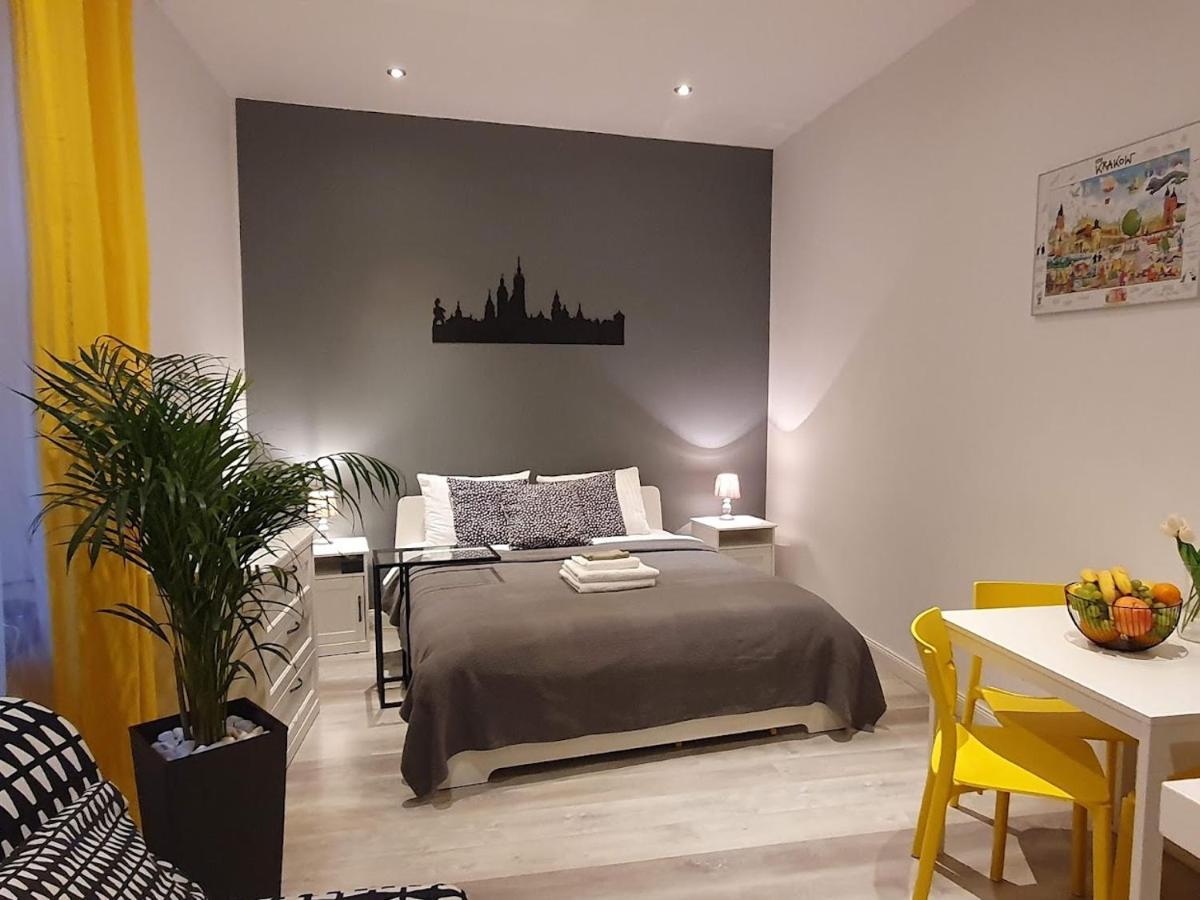 L-2 Krakow Center Studio O&P Apartfamily Ngoại thất bức ảnh